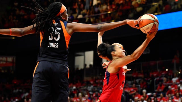 Connecticut Sun Star Jonquel Jones Opts To Sit Out 2020 Wnba