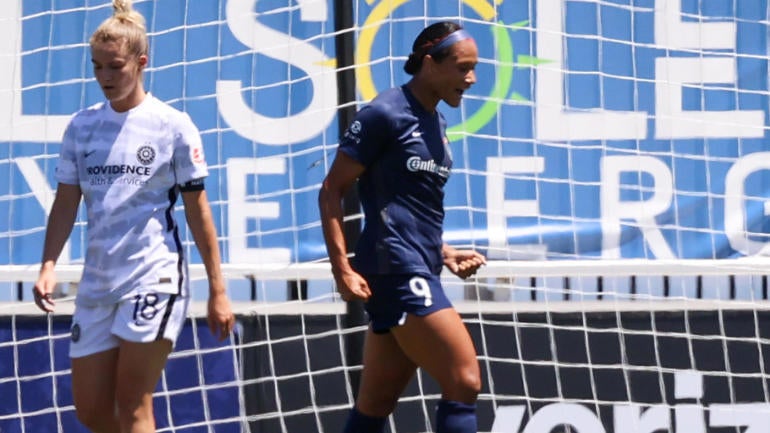 Soccer: NWSL Challenge Cup-NC Courage vs Portland Thorns