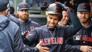 Cleveland Indians: The Tribe need to stop platooning outfielders