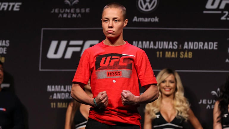 rose-namajunas-pose.jpg