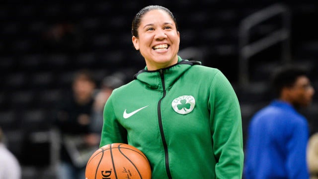 Duke women's basketball names Kara Lawson, Celtics assistant and former  WNBA star, as next coach 