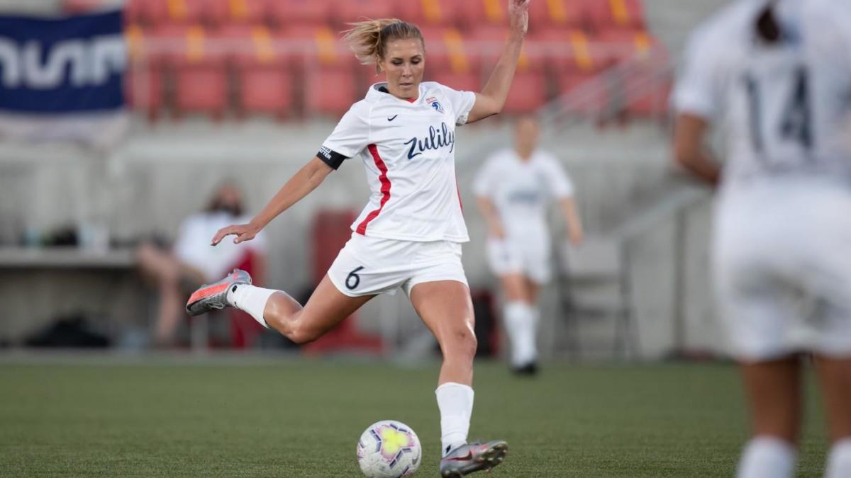 How NWSL star and 'soccer nerd' Allie Long is expanding her passion for the game off the field