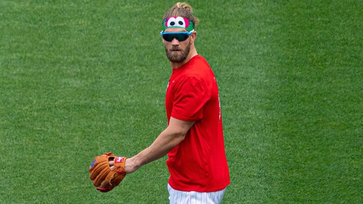 Bryce Harper wore Phillie Phanatic cleats in debut