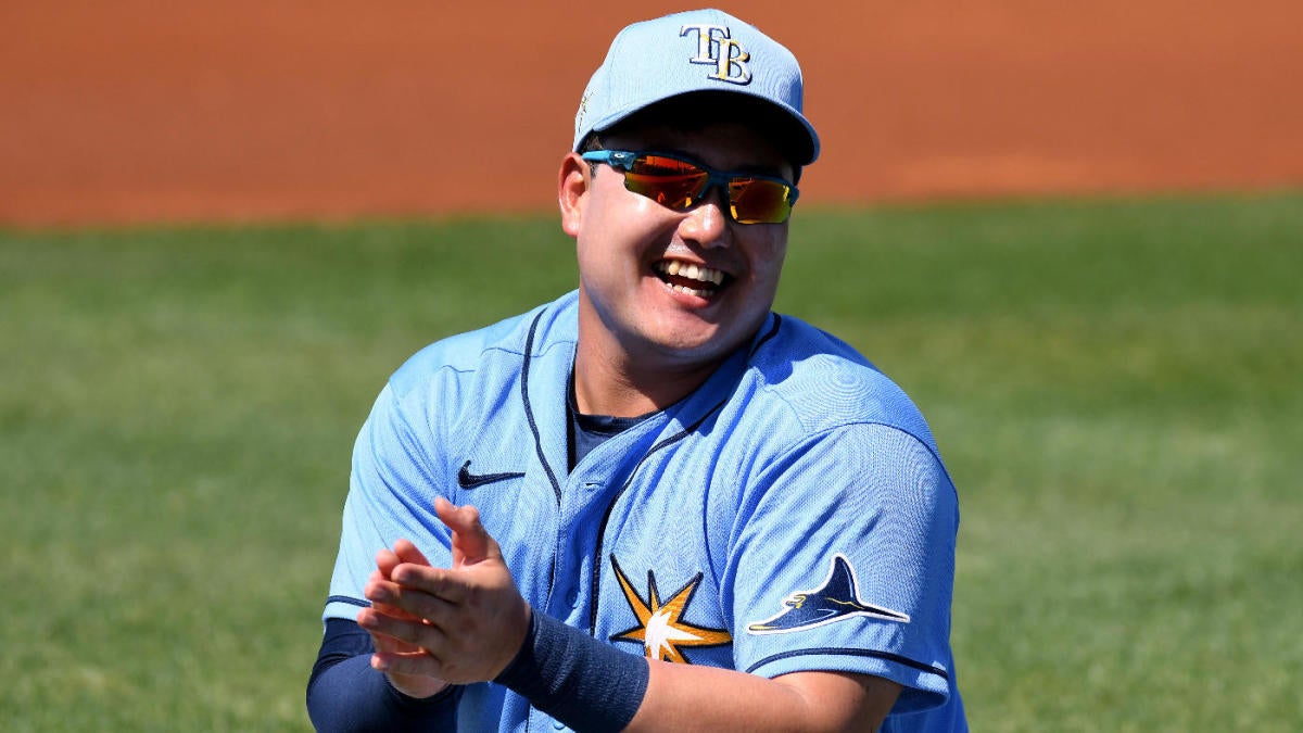 Ji-Man Choi is a joy to watch playing first base for the Rays