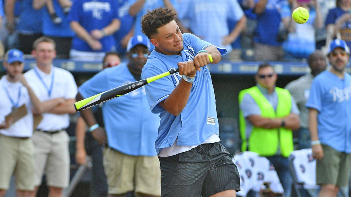 Adidas Athlete Patrick Mahomes Does Nike Bad Upon Wearing KC Royals Jersey  for Big Kansas City Event - EssentiallySports