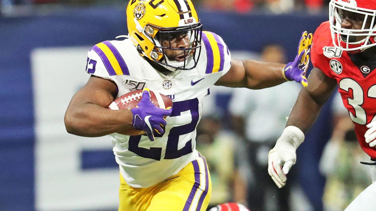 Fantasy Football Mock Draft: Non-PPR mock draft format yields expected run  on running backs 