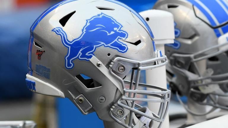 NFL: Detroit Lions at Chicago Bears