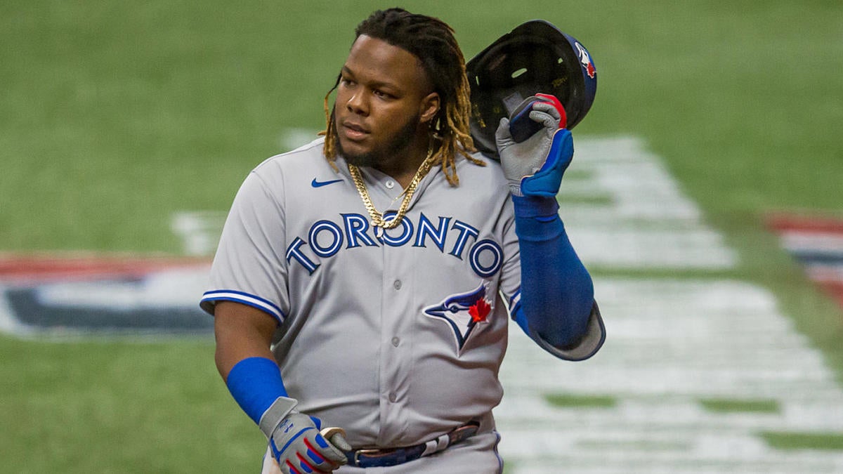 Blue Jays' Vladimir Guerrero Jr. being held back by inability to get the  ball airborne - CBSSports.com