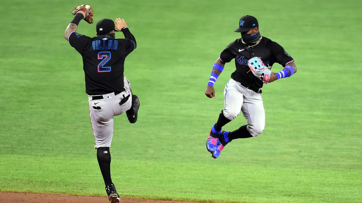 Surprising Marlins win again, improve to 7-1