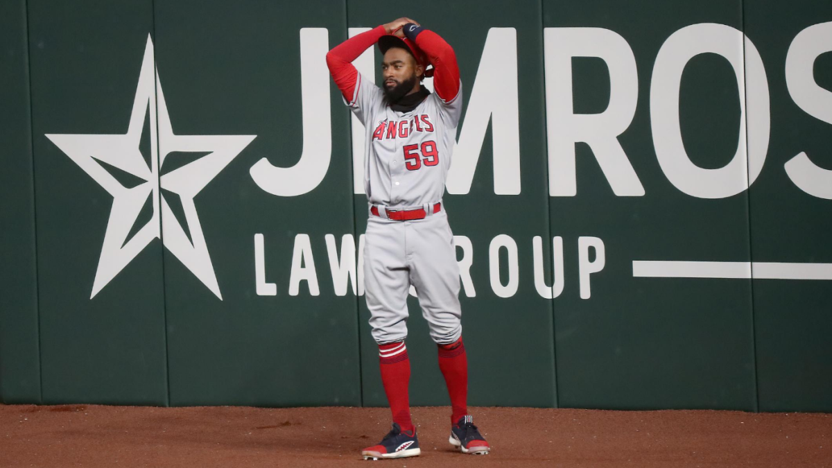 Jo Adell has knee contusion after collision with wall - Halos Heaven