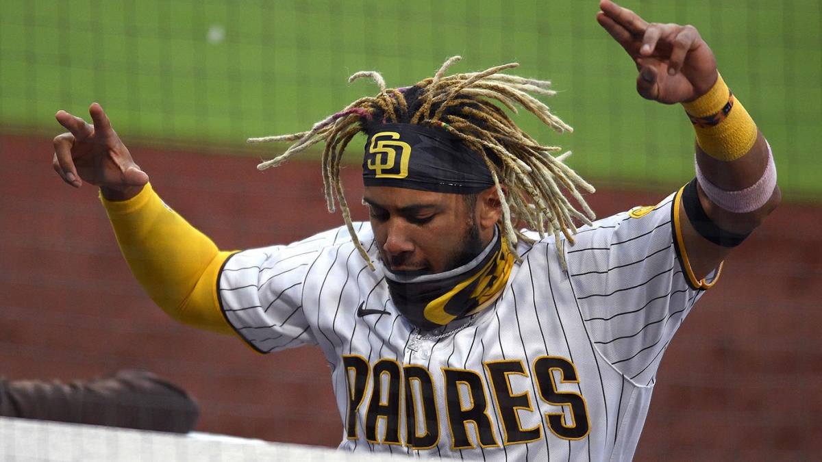 Fernando Tatis Jr.'s jumping catch, 08/23/2020