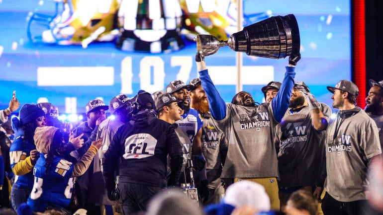 CFL: Grey Cup CFL Championship-Hamilton Tiger-Cats vs Winnipeg Blue Bombers