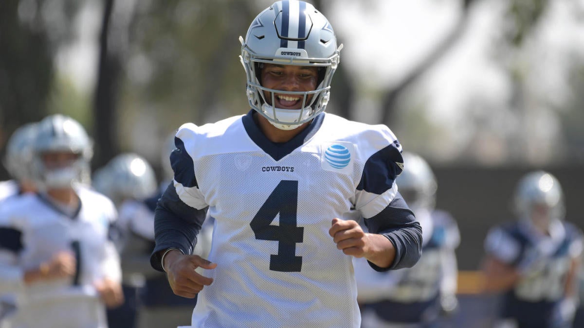 Nfl Execs Agree Cowboys Made A 40m Mistake By Not Extending Dak Prescott Plus Why The Deal Really Fell Apart Cbssports Com