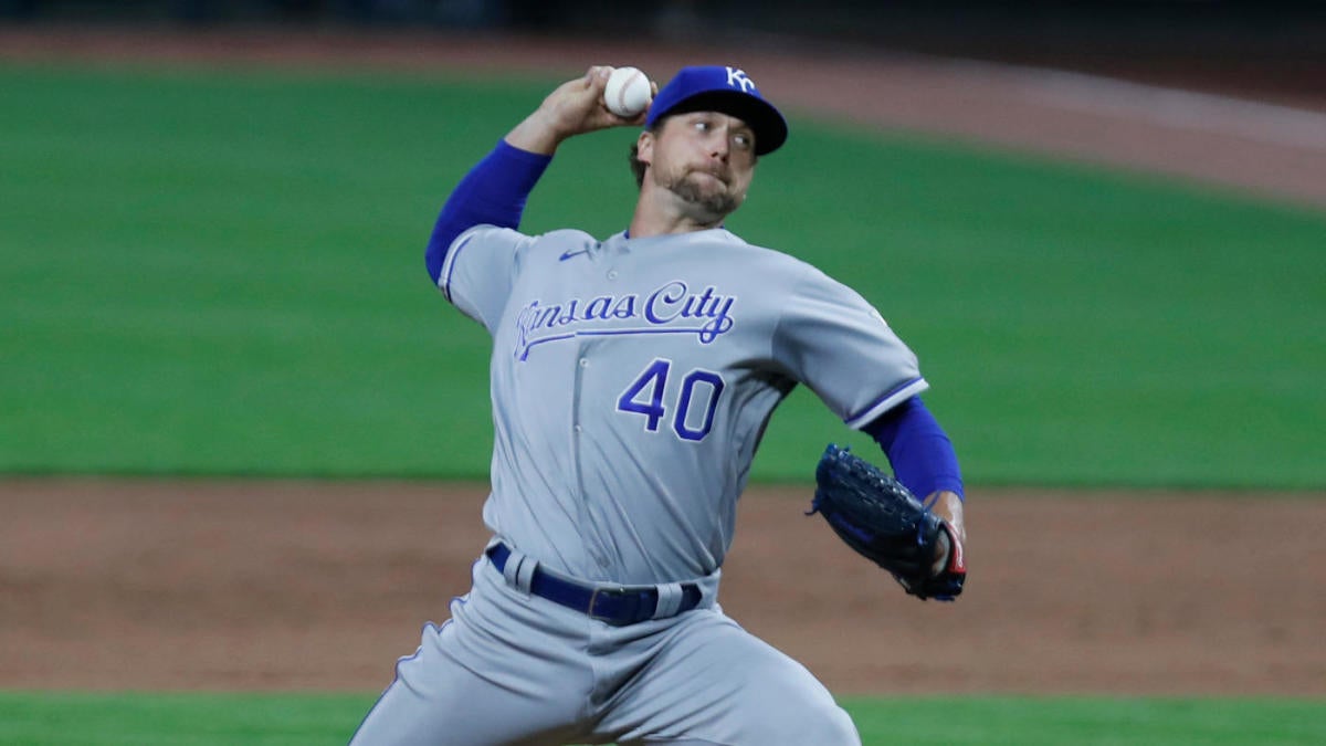 Padres acquire Trevor Rosenthal in trade with Royals
