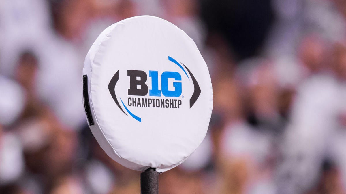 Big Ten considering multiple domed stadiums as sites for potential winter college football season