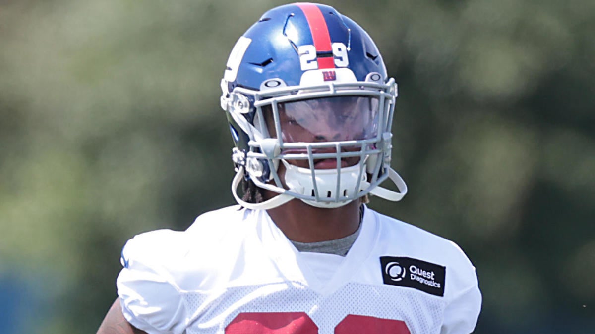 Giants rookie safety Xavier McKinney to have surgery to repair broken foot