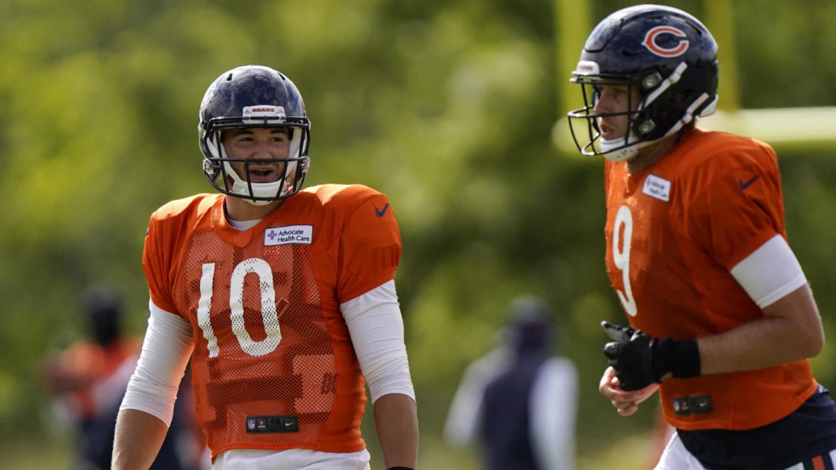 Bears could turn to QB Mitch Trubisky after Nick Foles gets carted off with  injury - Chicago Sun-Times