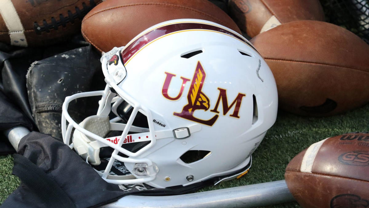Louisiana-Monroe defensive coordinator resigns 10 days before season