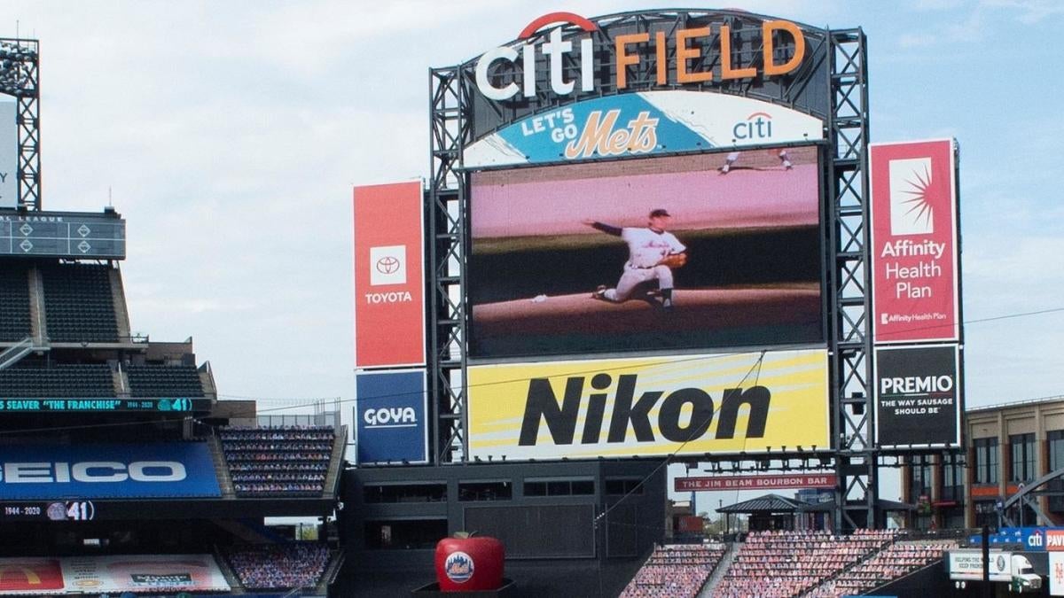 New York Mets - We will wear a “41” Tom Seaver tribute