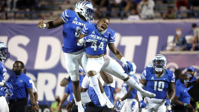 memphis-jumping-football.jpg