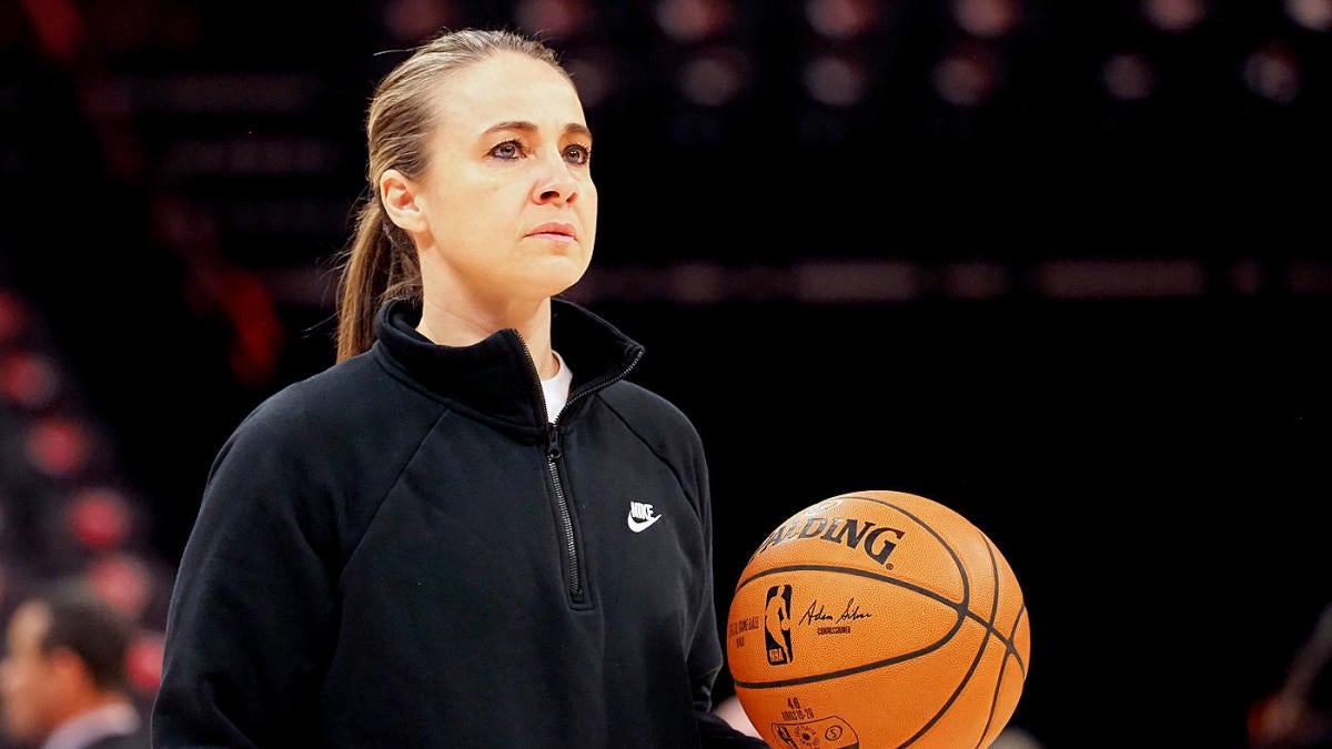 Becky Hammon doesn't want to become an NBA head coach because of her  gender: 'Don't hire me to check a box' 