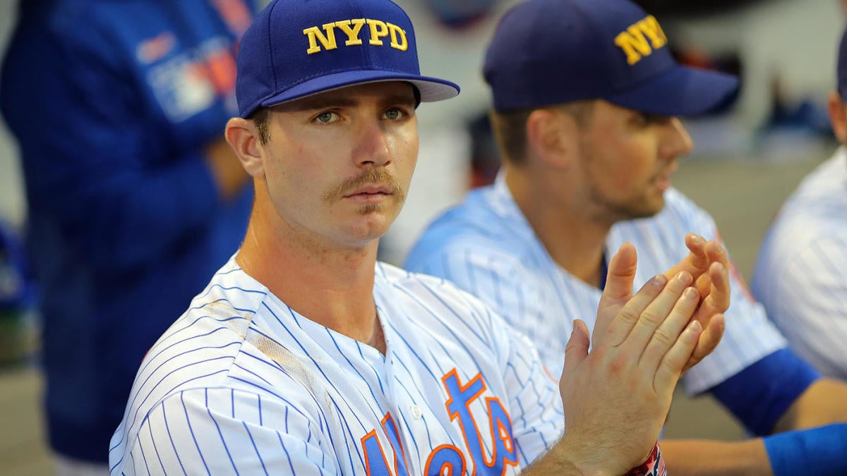 Mets, Yankess don NYPD, FDNY hats, honor Sept. 11 first responders