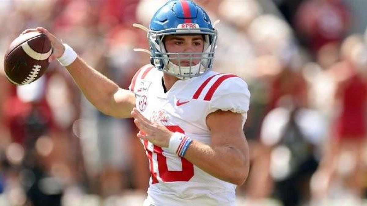 Mullen discusses the Ole Miss quarterbacks