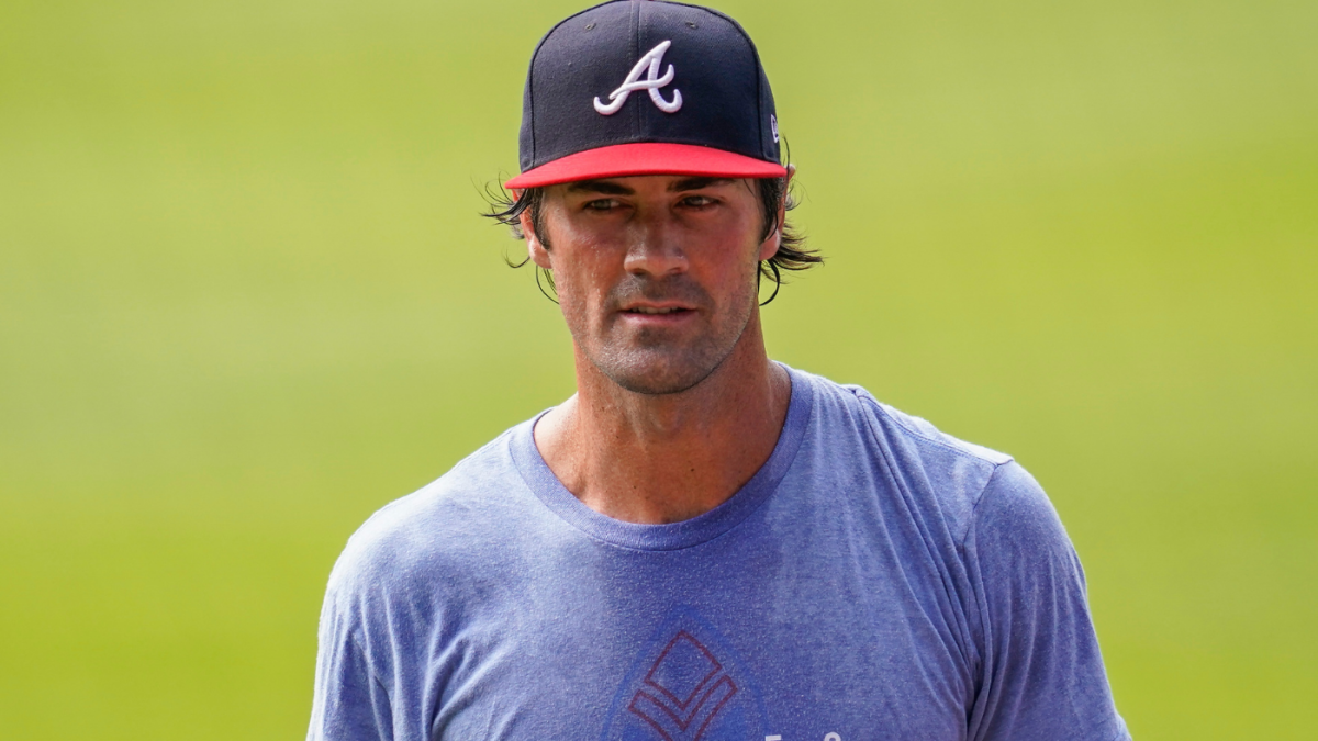 MLB rumors: Free agent pitcher Cole Hamels will hold showcase for