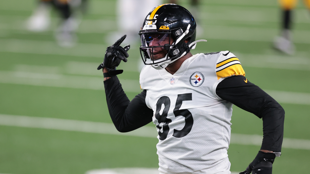 Steelers Vertex: Eric Ebron's improved run blocking in 2021 - Behind the  Steel Curtain