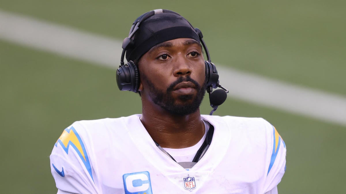 Chargers' Tyrod Taylor medically cleared to return from punctured lung  caused by team doctor, per report - CBSSports.com