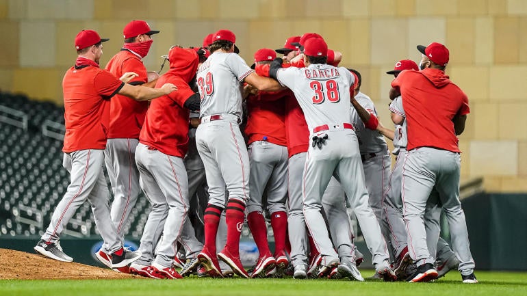 Cincinnati Reds v Minnesota Twins