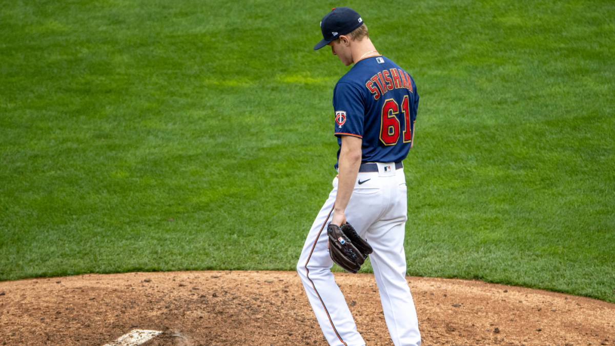 Twins lose 18th straight in playoffs, swept by Astros