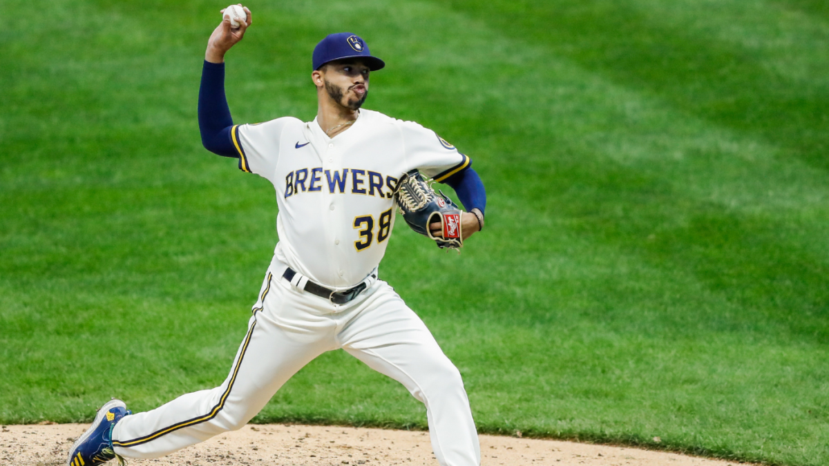 Brewers rookie sensation Devin Williams out for Wild Card Series