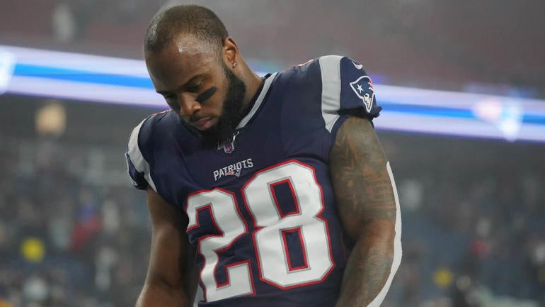 NFL: AFC Wild Card-Tennessee Titans at New England Patriots