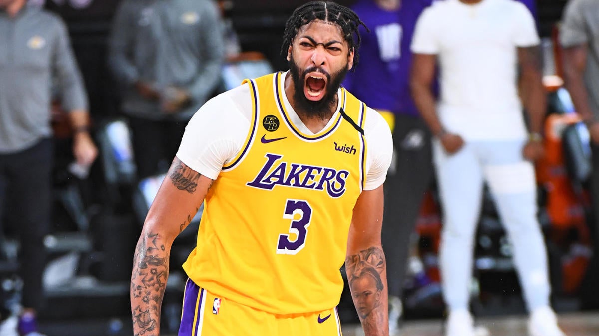 Lakers' Anthony Davis says injury history played a role in signing a  five-year, $190 million deal - CBSSports.com