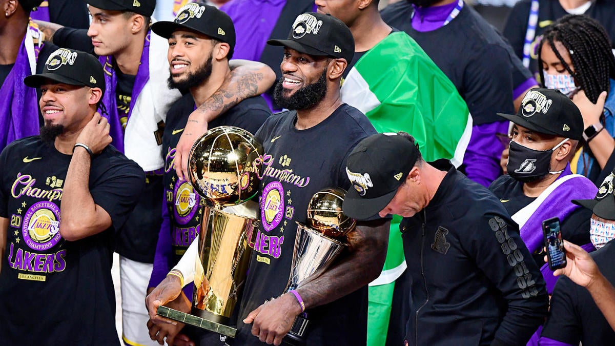 Lebron James Wins Fourth Nba Finals Mvp Award Becomes First Player To Earn Honor With Three Different Teams Cbssports Com