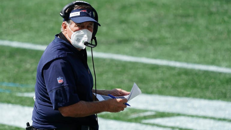 NFL: Miami Dolphins at New England Patriots