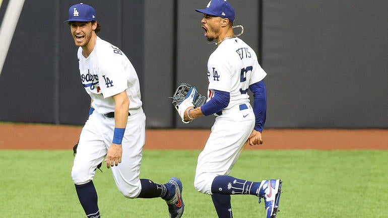 cody-bellinger-mookie-betts-dodgers.jpg