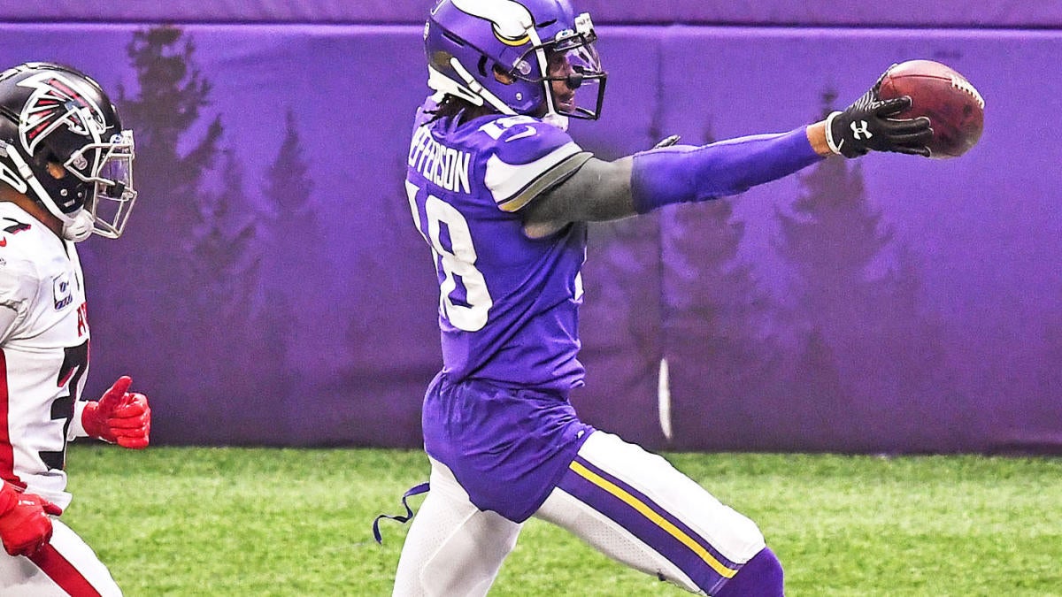 Justin Jefferson: Vikings' WR has left fans stunned with his 'fire' outfit  in warmups