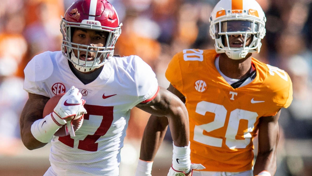 Alabama players react to Jaylen Waddle season-ending injury