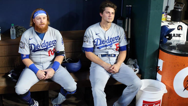 corey-seager-justin-turner-dodgers.jpg