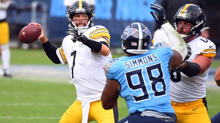 NFL: Pittsburgh Steelers at Tennessee Titans