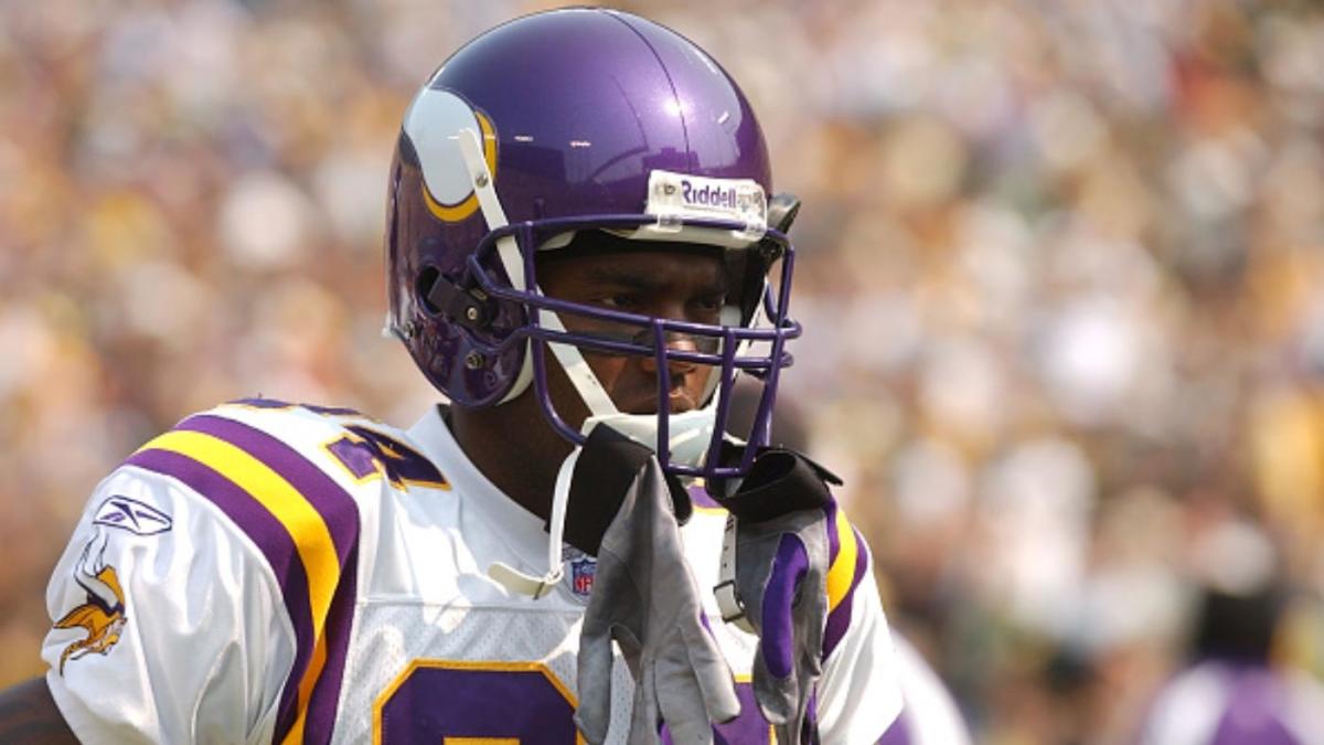 NFL Throwback - Minnesota Moss 