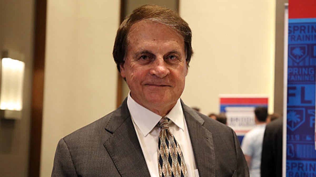 White Sox reunite with La Russa, hire Hall of Fame manager