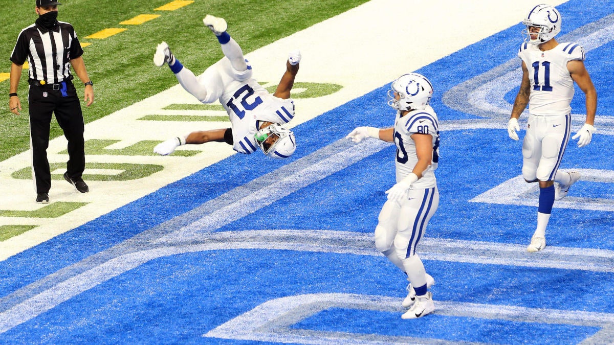 Indianapolis Colts running back Nyheim Hines (21) and Detroit