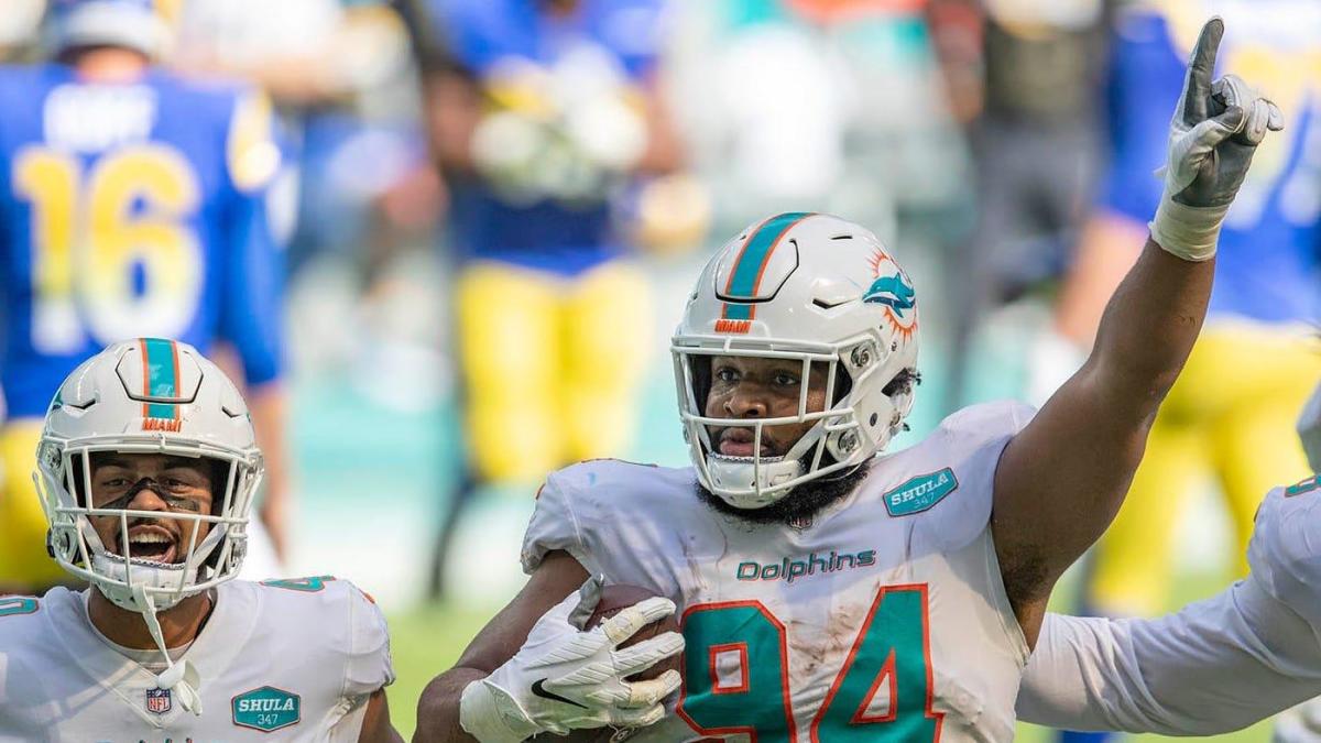 Dolphins standout Christian Wilkins sitting out team drills amid