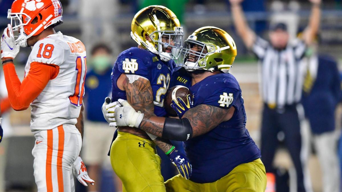 Notre Dame Football will start 2020 ranked #10 in AP Poll - One