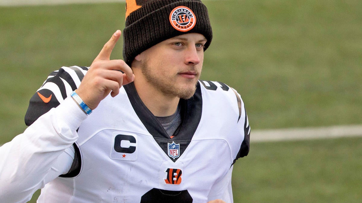 2022 Super Bowl props, odds, bets, predictions, top Rams vs. Bengals picks:  Joe Burrow stays under 276.5 yards 