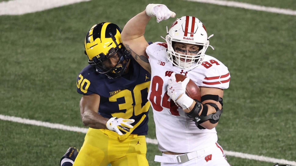 Michigan vs. Wisconsin score, takeaways No. 13 Badgers smash