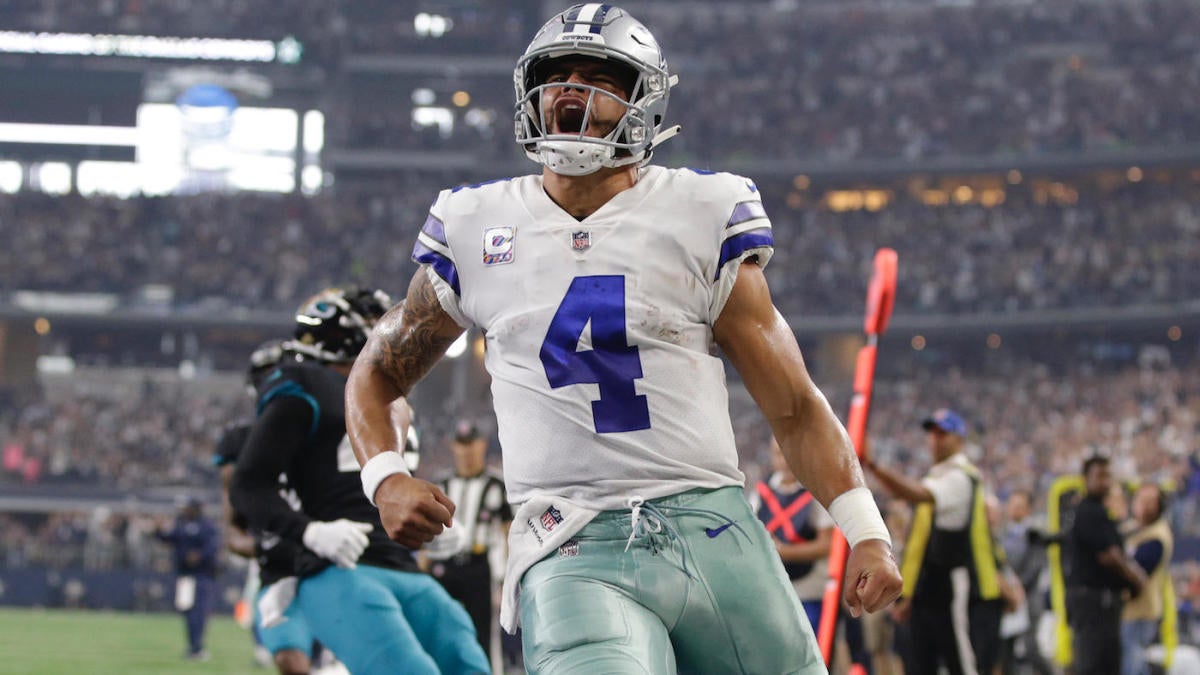 Dak Prescott Contract Talks Should Cowboys Move On From Two Time Pro Bowler And Draft Qb In 21 Cbssports Com